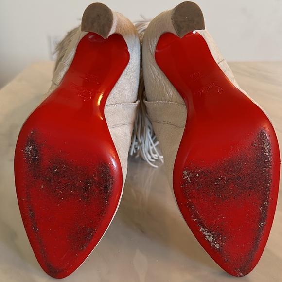 🤍AUTHENTIC CHRISTIAN LOUBOUTIN LIONNE 100 COSTA DESERT LUNE TALL FRINGE BOOTS🤍 - Picture 9 of 16
